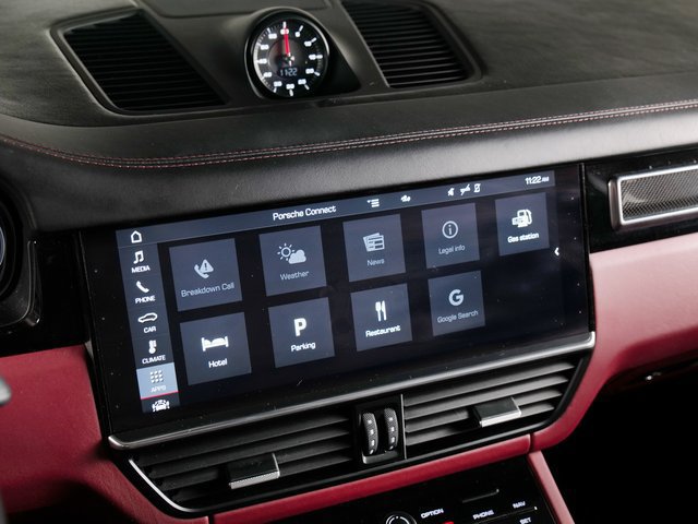 Used 2020 Porsche Cayenne Turbo AWD/4WD image 15