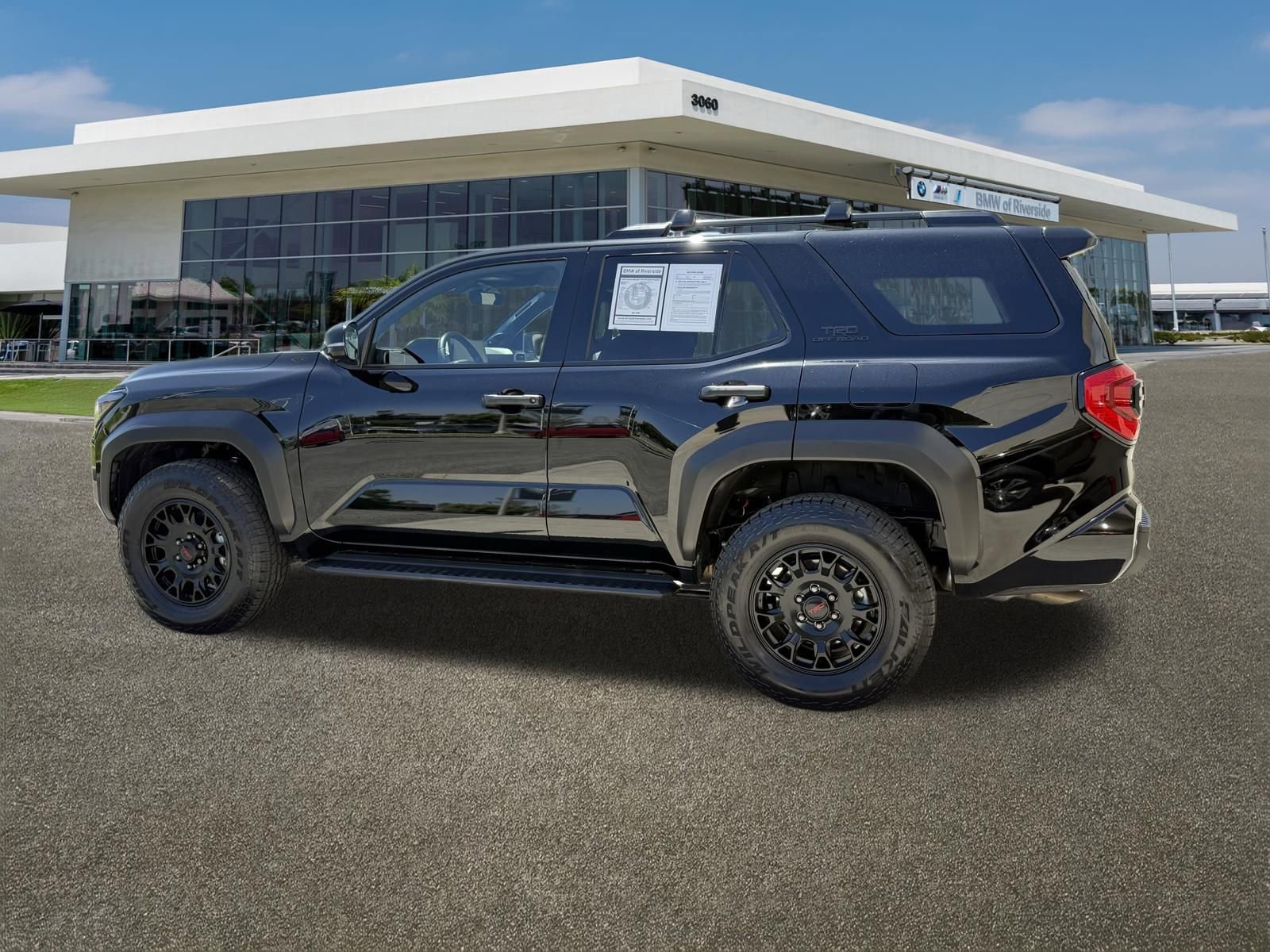 Used 2025 Toyota 4Runner TRD Off-Road Premium AWD/4WD image 7