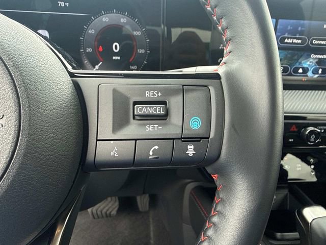 Used 2025 Nissan Kicks SR FWD image 30