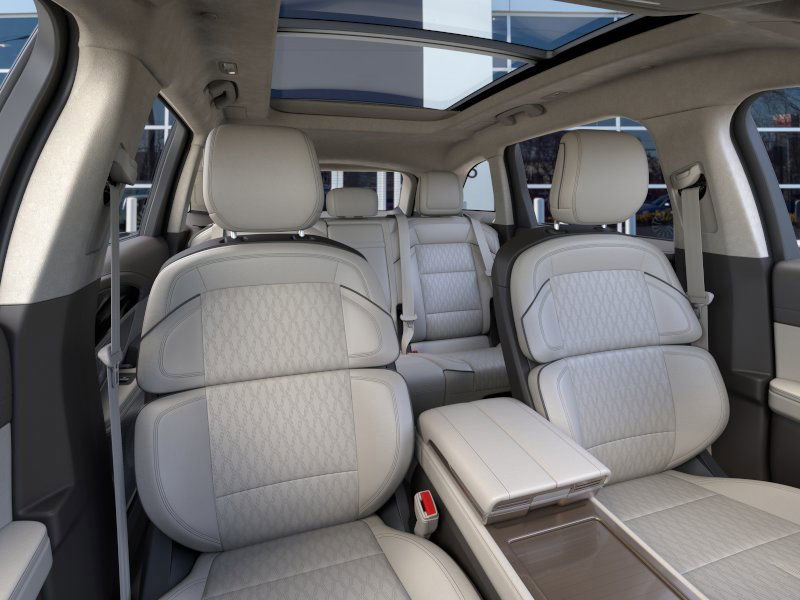 New 2025 Lincoln Nautilus Black Label image 10