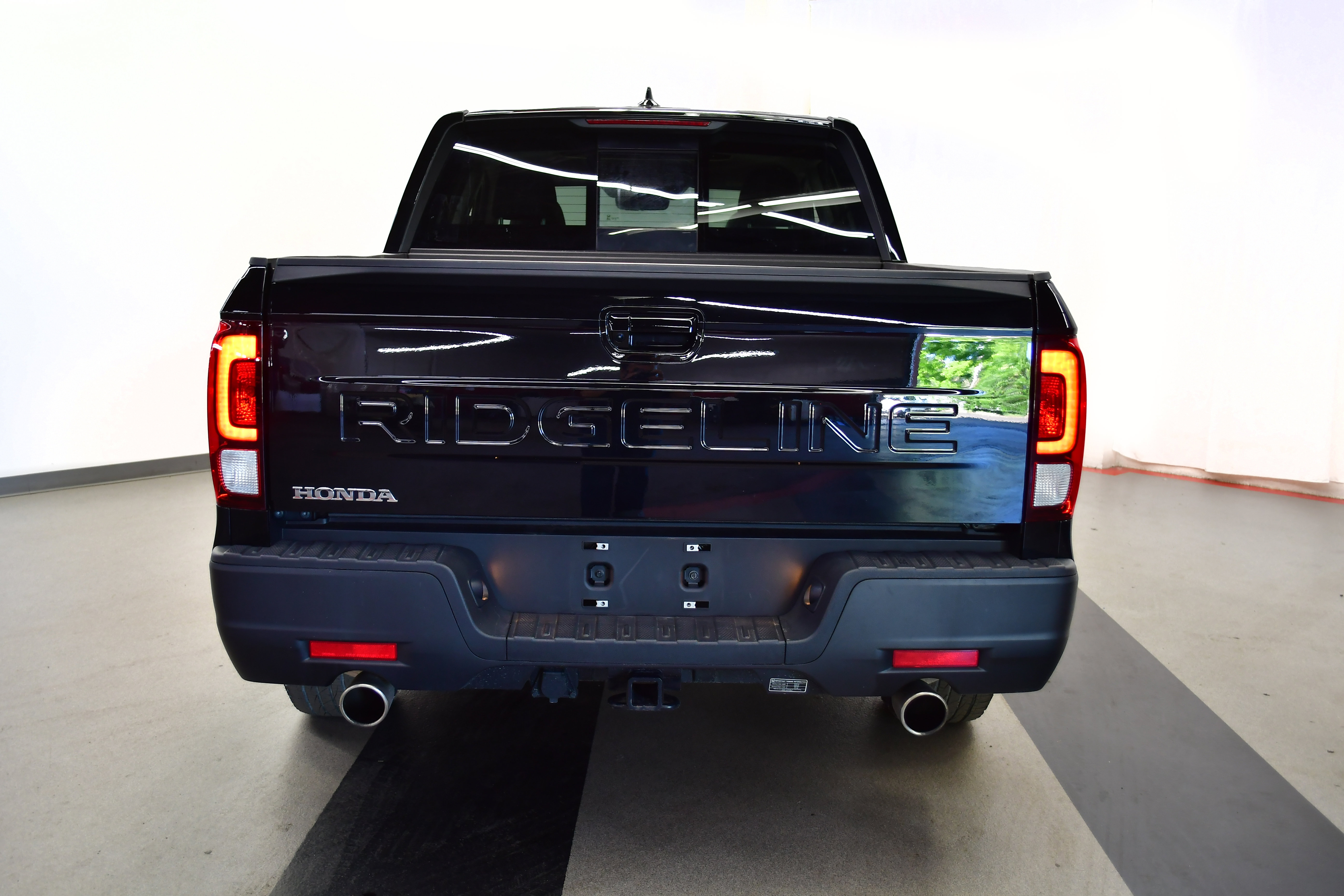 Used 2025 Honda Ridgeline RTL image 7