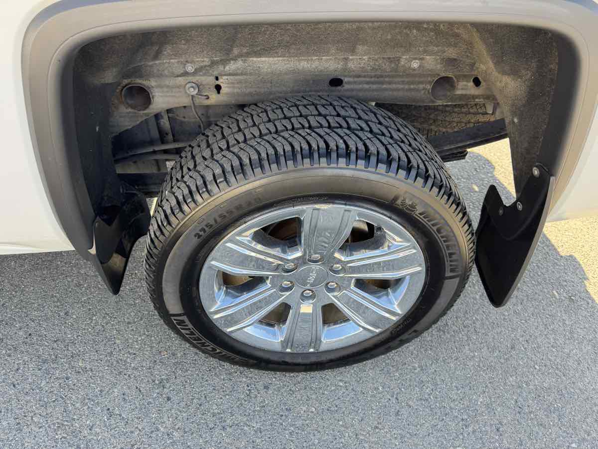 Used 2017 GMC Sierra 1500 SLT image 38