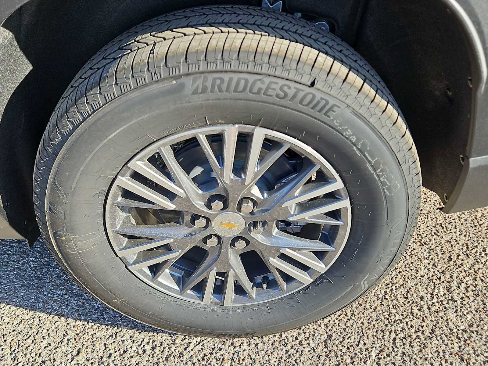 New 2026 Chevrolet Traverse LT w/ Driver Confidence Package image 12