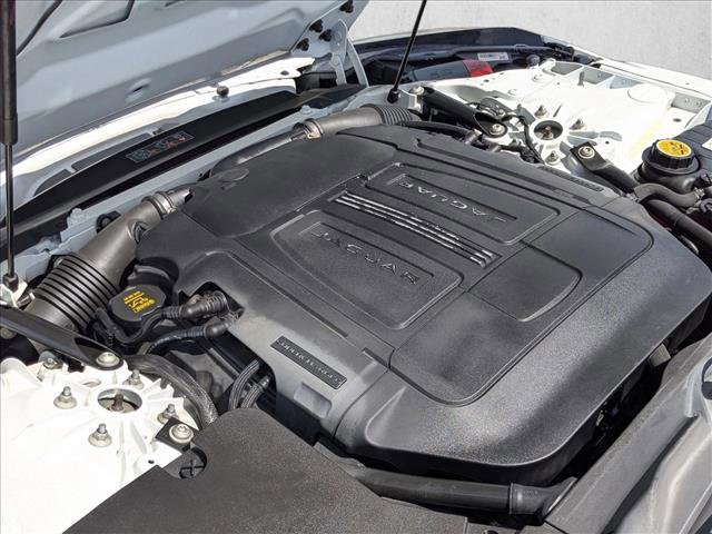 Used 2018 Jaguar F-TYPE Coupe image 20