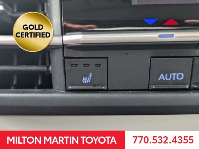 Certified 2021 Toyota Sienna XLE FWD image 25