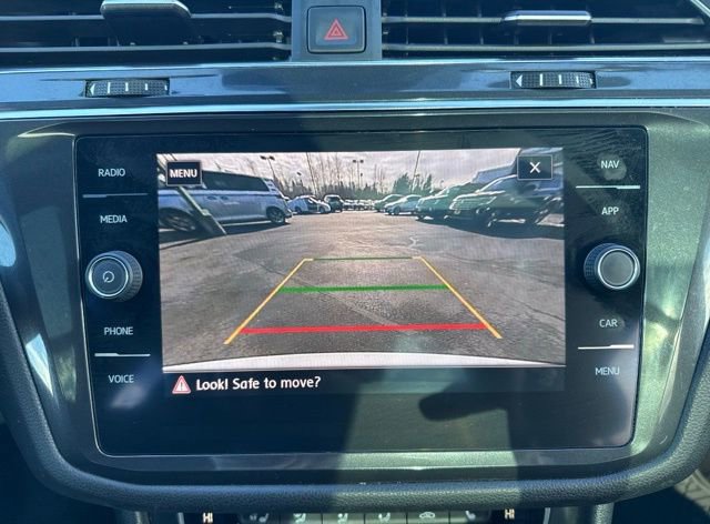 Used 2020 Volkswagen Tiguan SEL Premium R-Line image 59