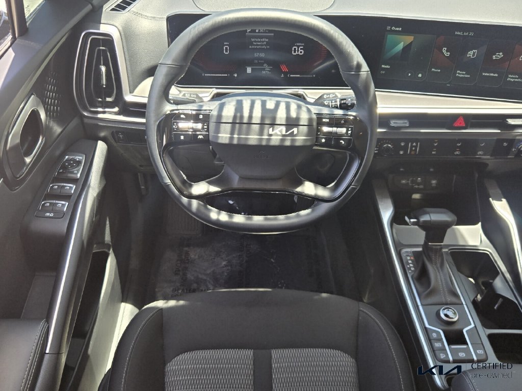 Used 2026 Kia Sorento LX FWD image 13