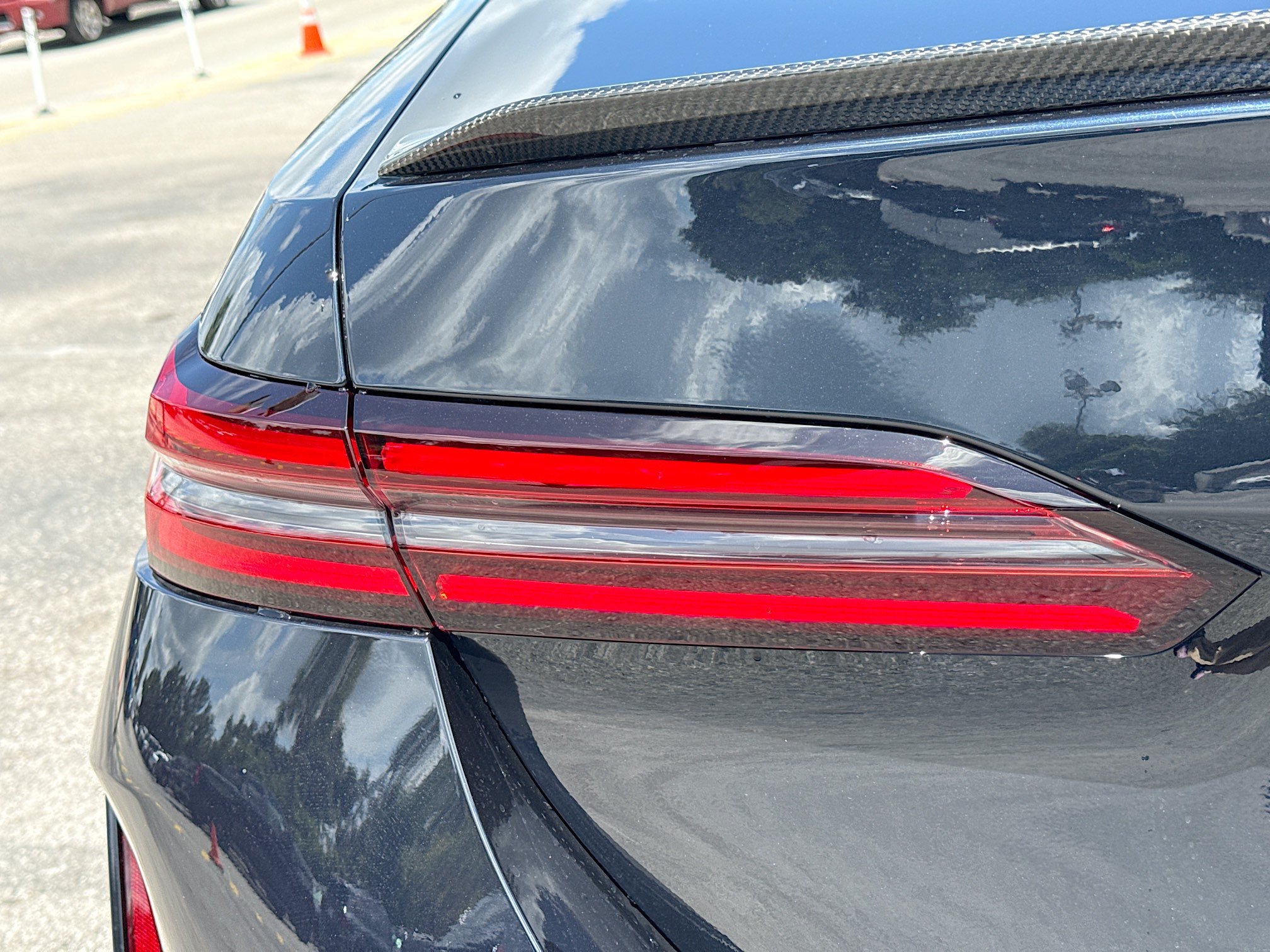 New 2027 BMW M5 w/ Carbon Package AWD/4WD image 10