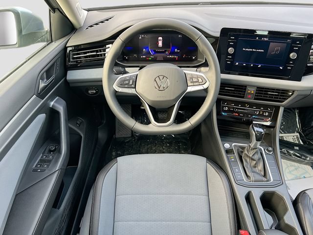 New 2026 Volkswagen Jetta SE FWD image 22