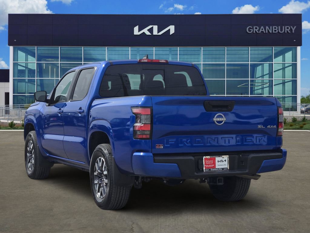 Used 2024 Nissan Frontier SL image 4