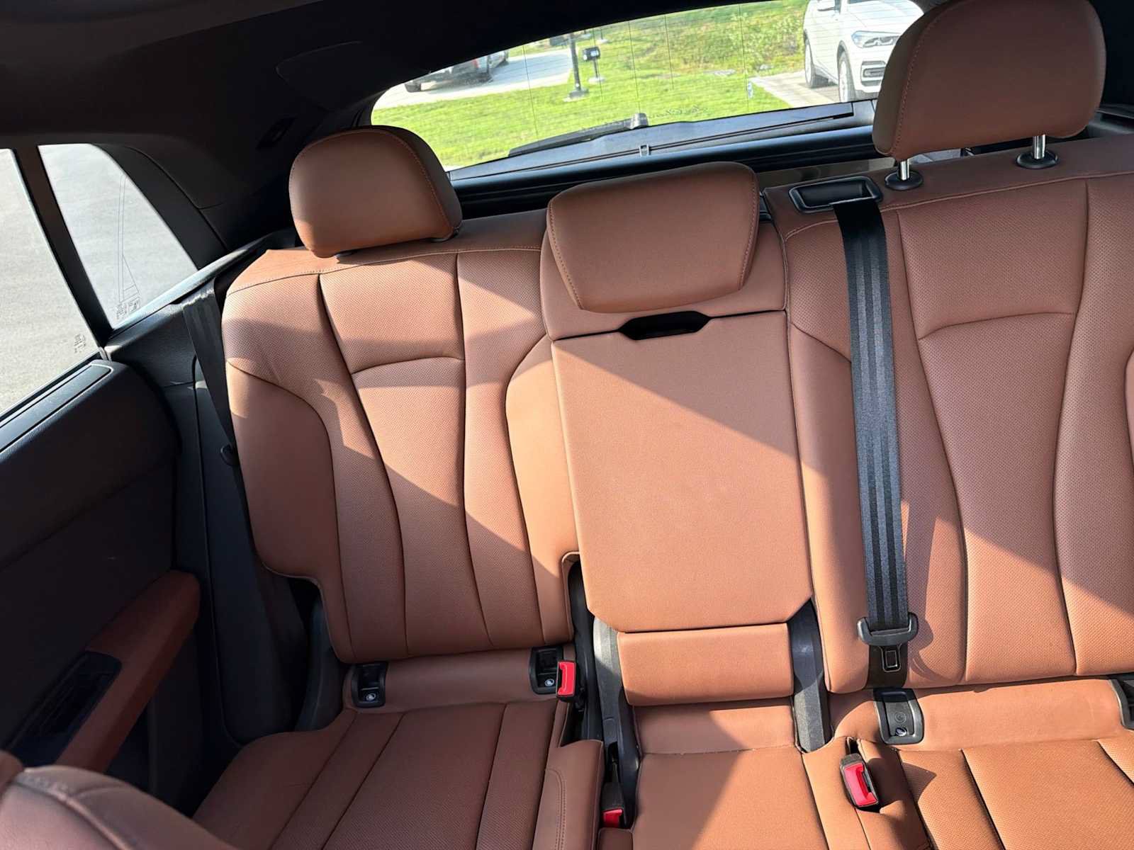 Used 2019 Audi Q8 Prestige w/ Year 1 Package AWD/4WD image 29