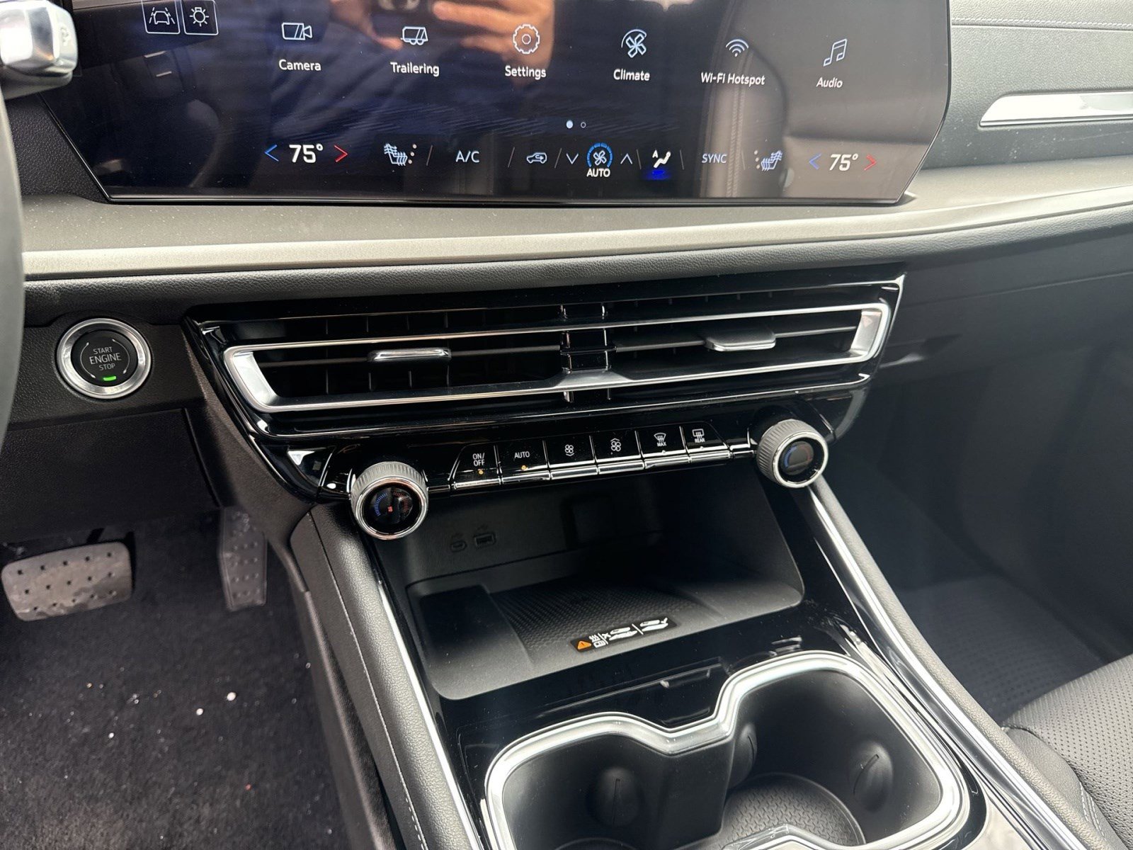 New 2026 Chevrolet Traverse LT w/ Driver Confidence Package image 16