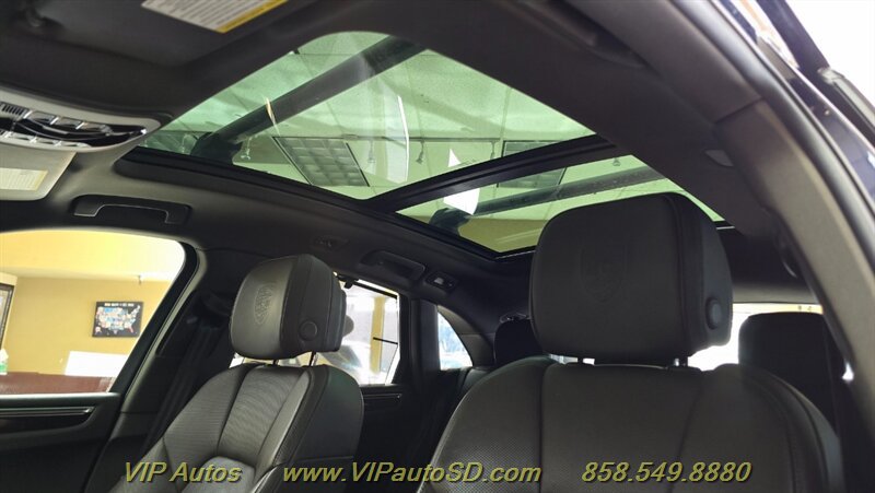 Used 2017 Porsche Macan S AWD/4WD image 27
