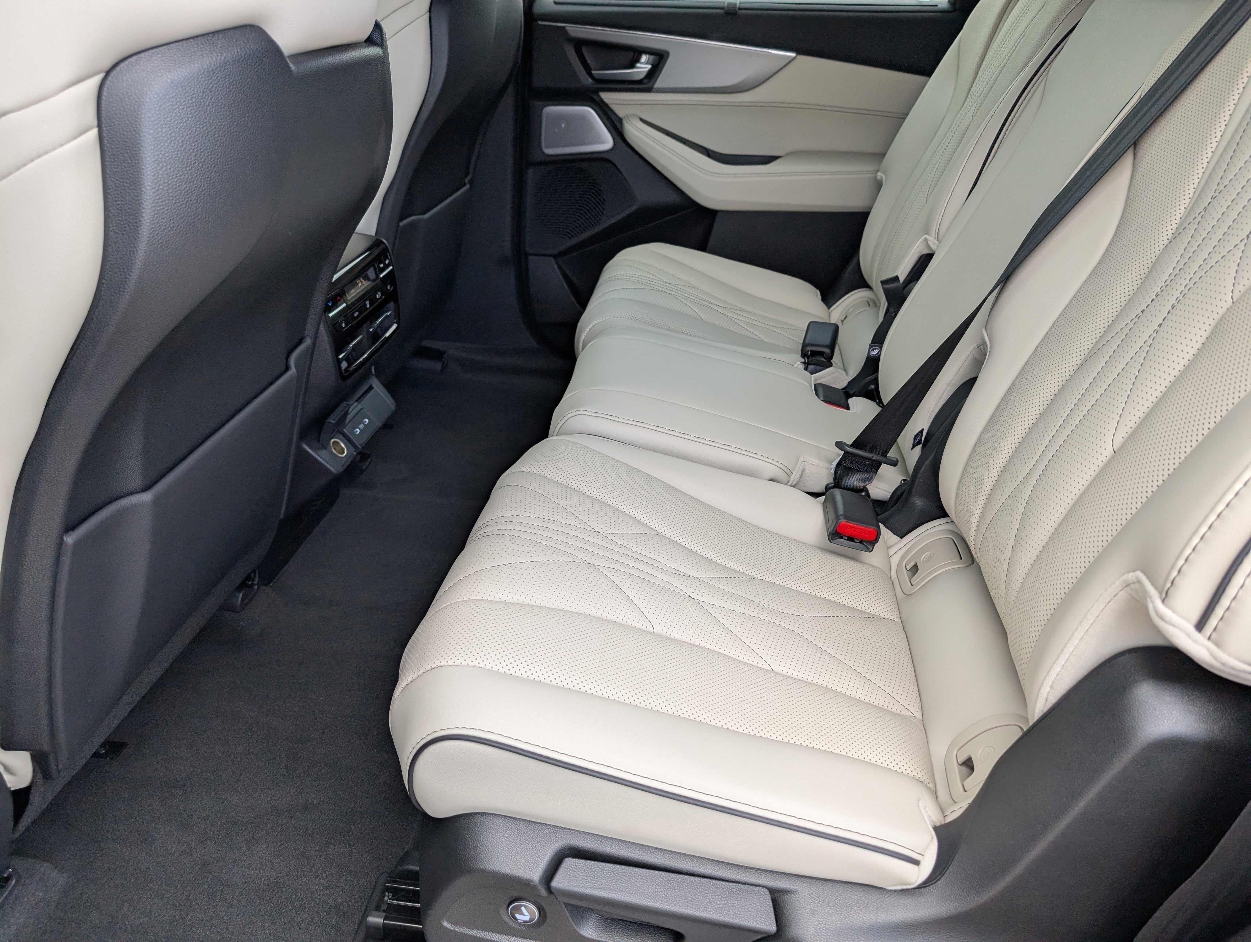 New 2026 Acura MDX A-Spec image 8