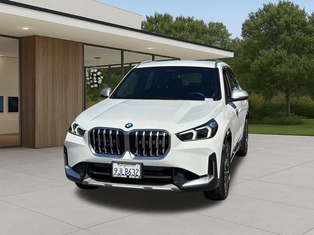 Certified 2023 BMW X1 xDrive28i w/ Convenience Package AWD/4WD image 3