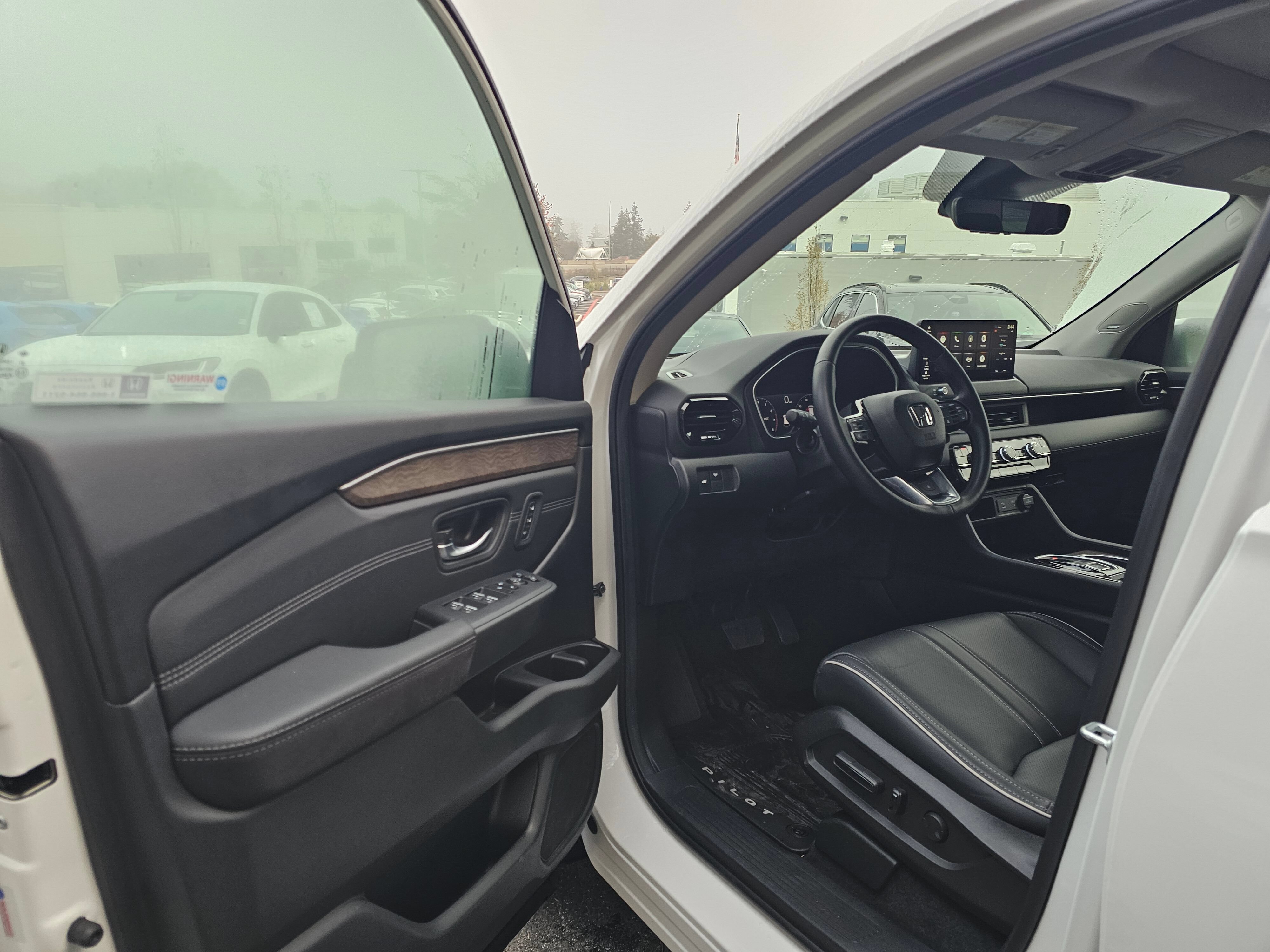 Certified 2026 Honda Pilot Elite image 24
