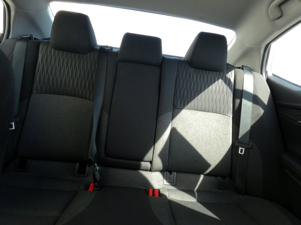 Used 2025 Toyota Camry LE FWD image 29