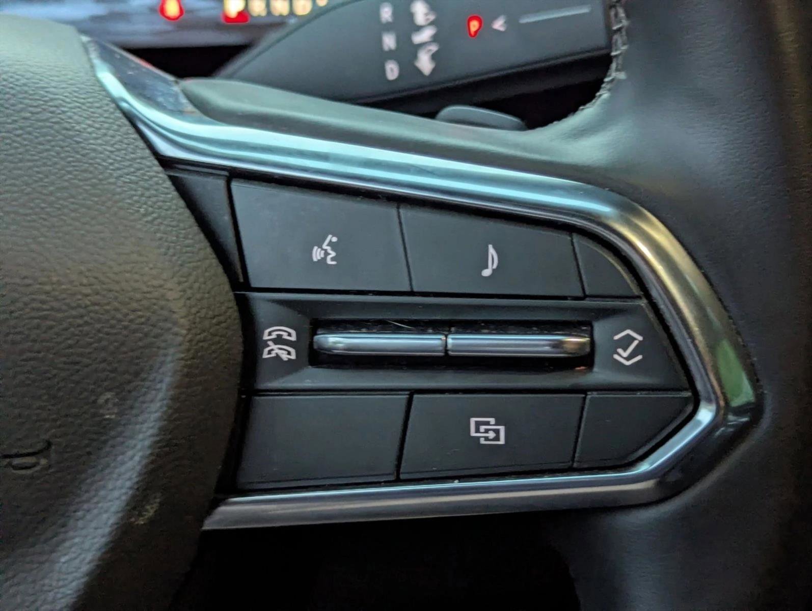Used 2025 Chevrolet Tahoe LT AWD/4WD image 14