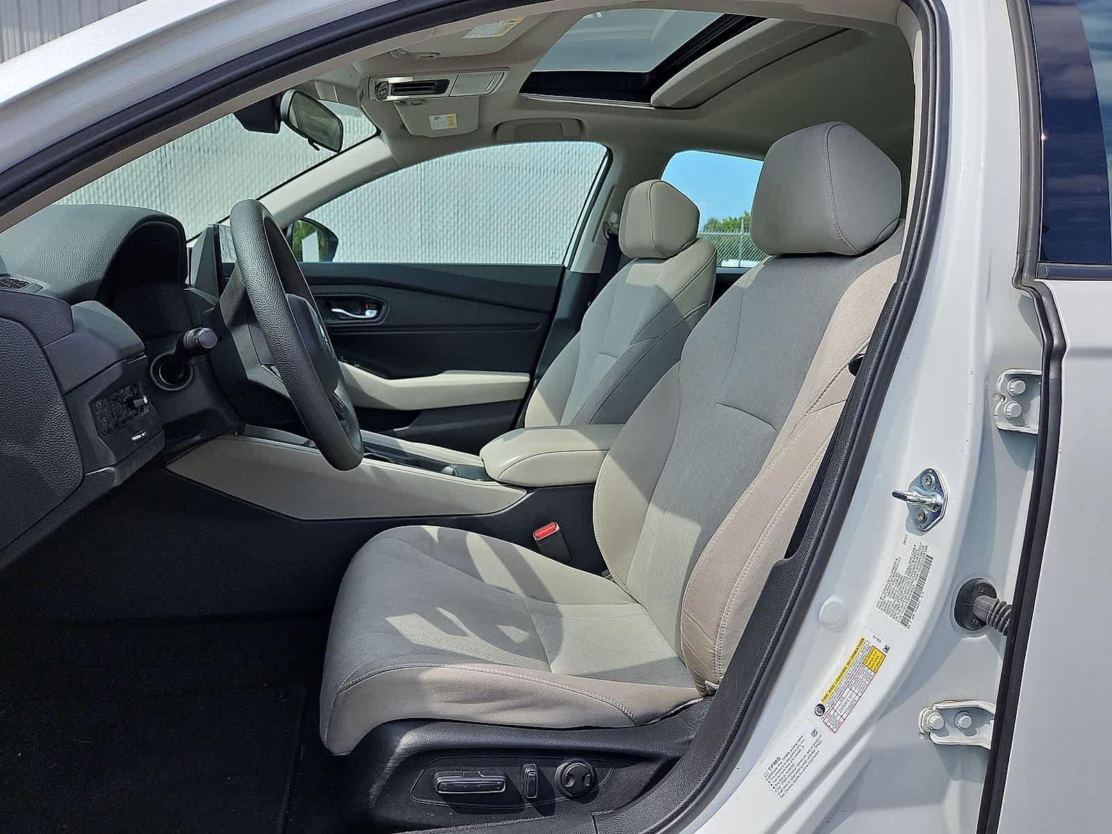 Used 2023 Honda Accord EX image 25
