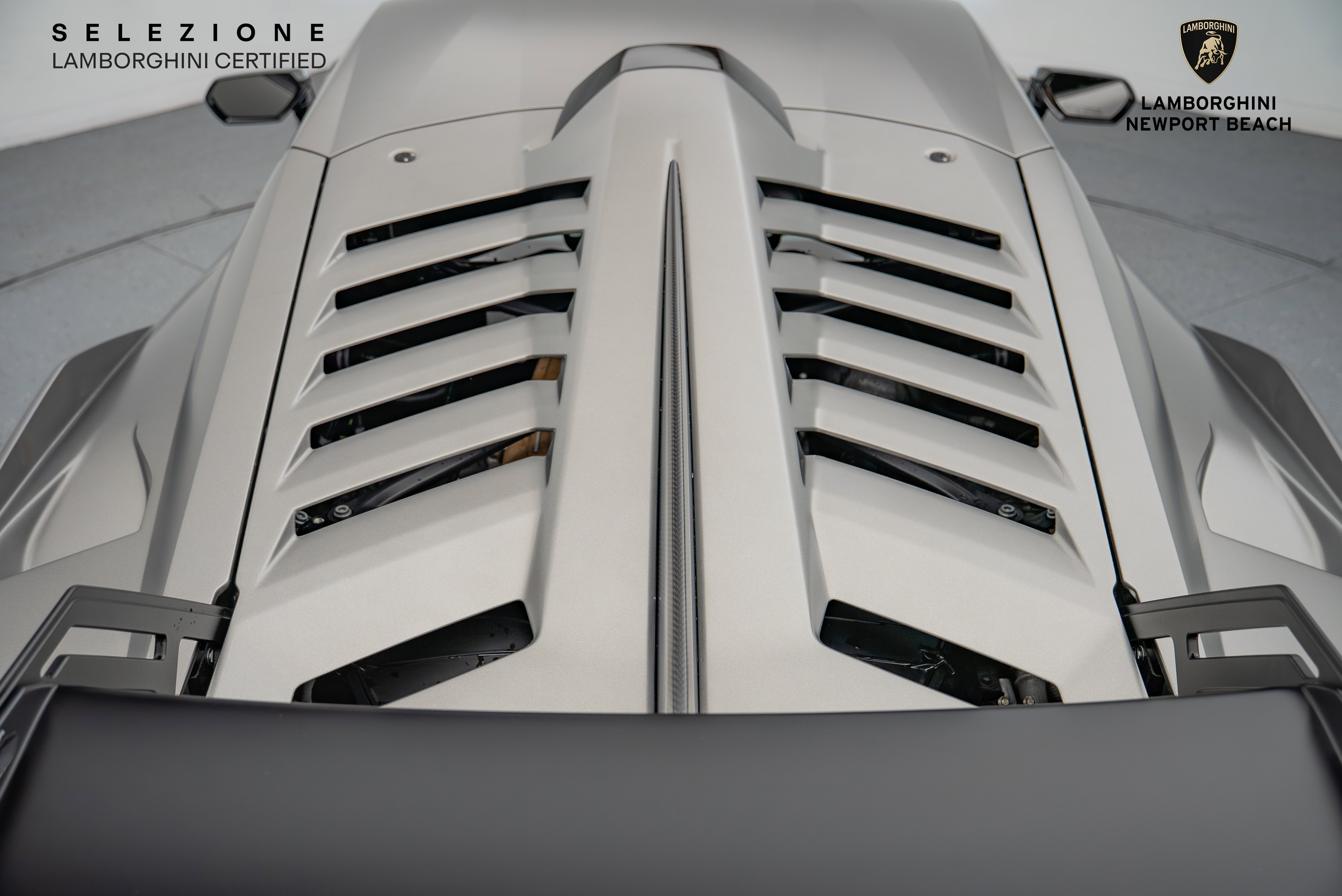 Used 2023 Lamborghini Huracan STO image 18