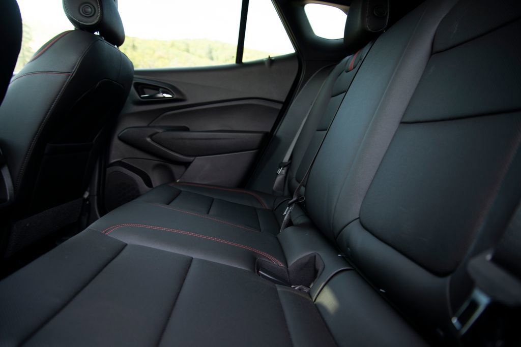 New 2026 Chevrolet Trax RS w/ Sunroof Package image 13