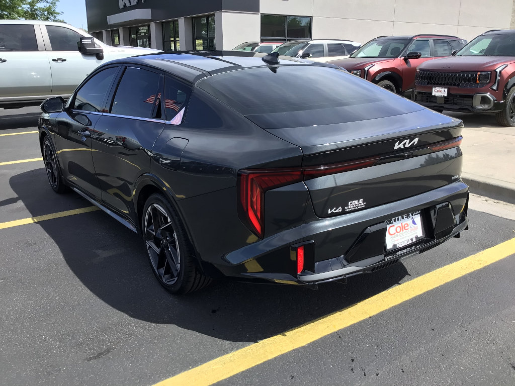 Used 2025 Kia K4 GT-Line w/ GT-Line Sunroof Package FWD image 4