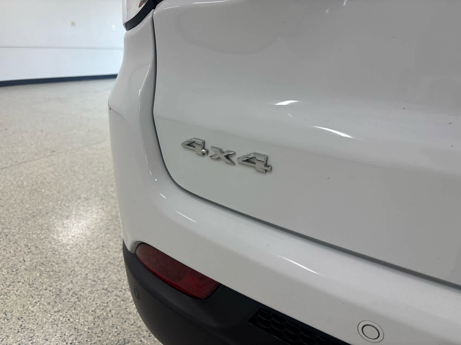 Used 2024 Jeep Compass Limited image 14