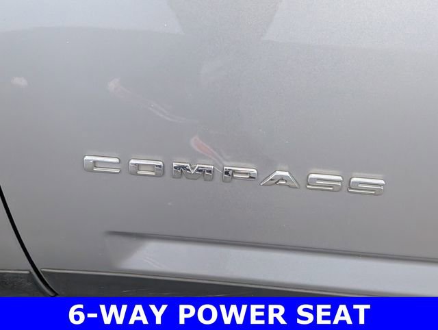 Used 2016 Jeep Compass Latitude w/ Sun/Sound Group image 5