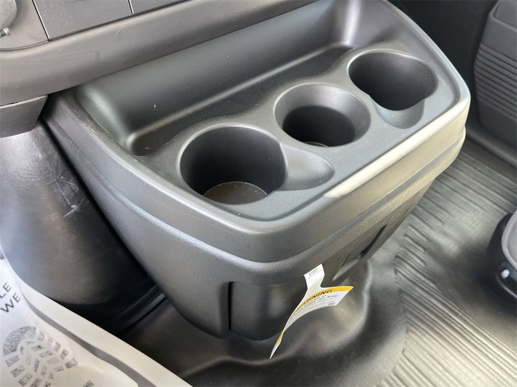 New 2025 Chevrolet Express 3500 w/ Power Convenience Package image 15