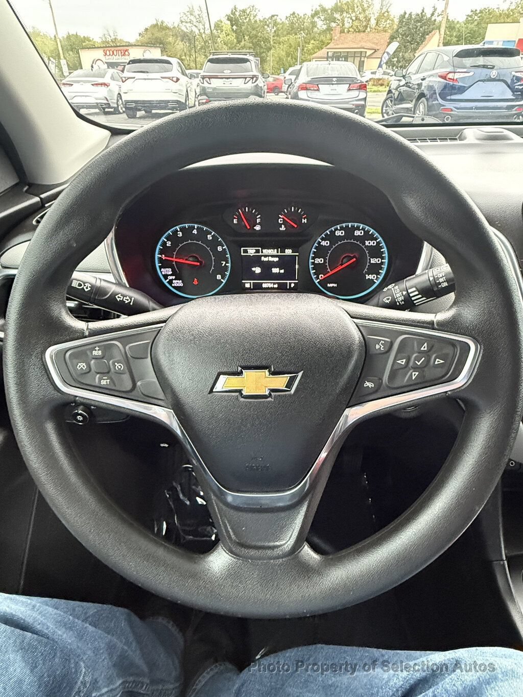 Used 2018 Chevrolet Equinox LS FWD image 15