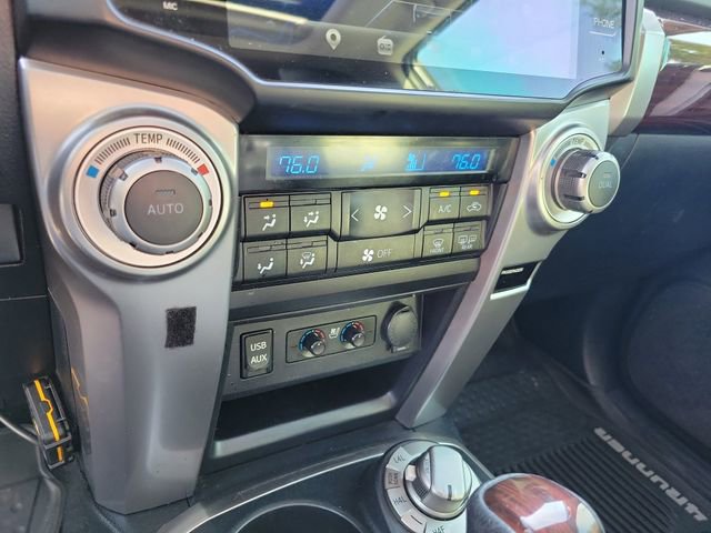 Used 2018 Toyota 4Runner Limited AWD/4WD image 22