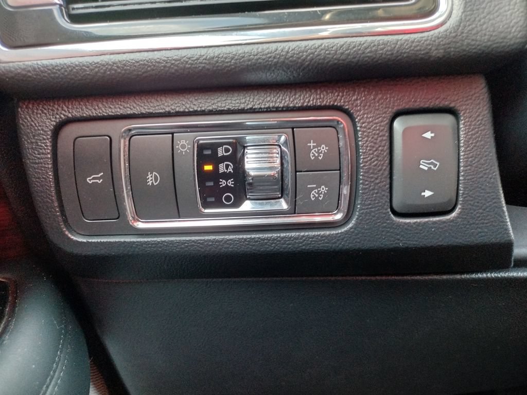 Used 2022 Lincoln Navigator Reserve AWD/4WD image 31