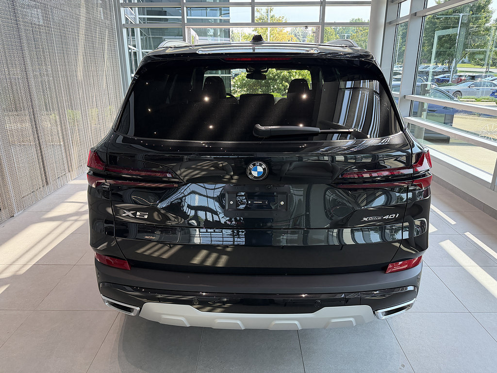 New 2026 BMW X5 xDrive40i AWD/4WD image 5