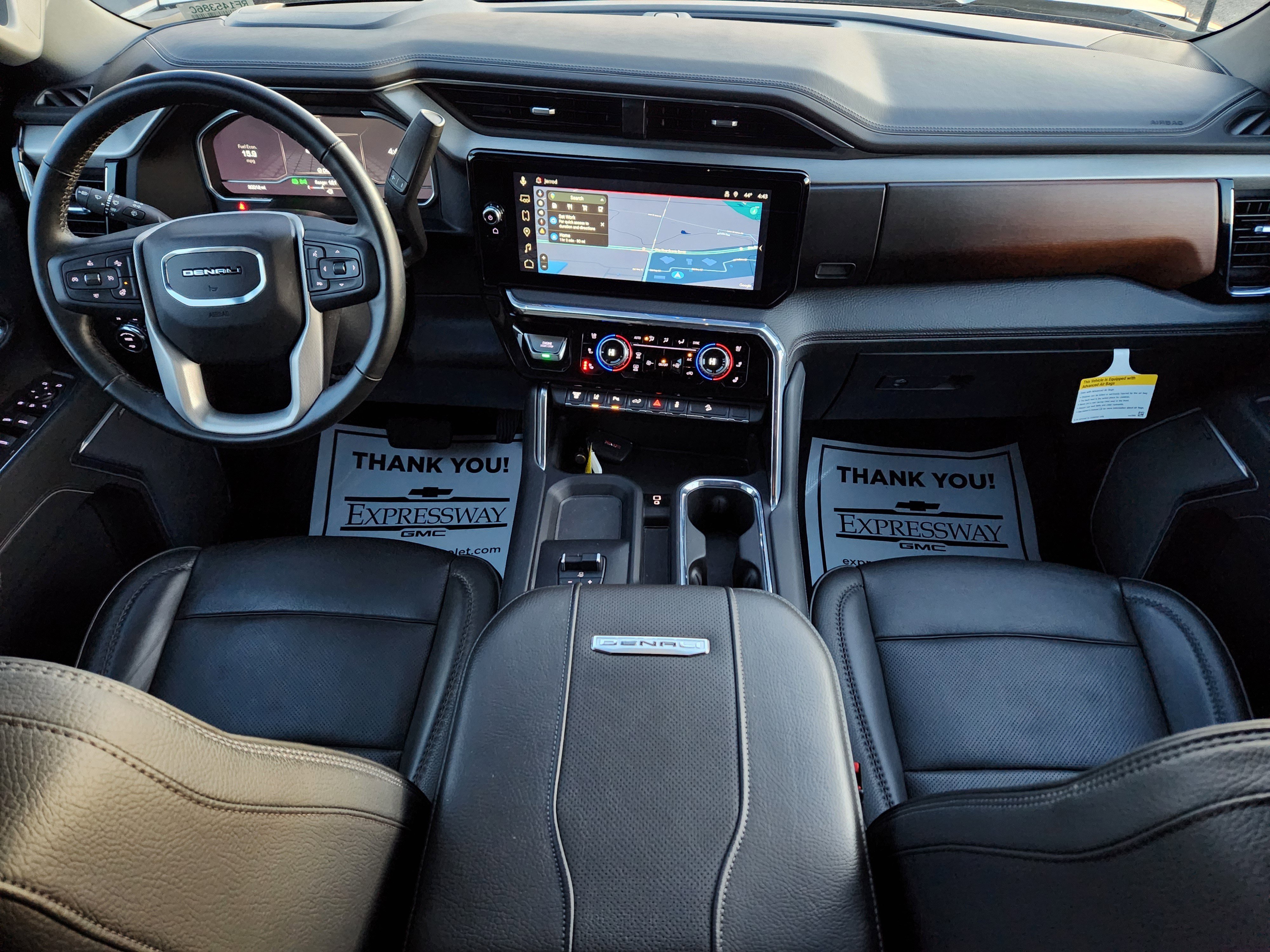 Used 2024 GMC Sierra 2500 Denali w/ Denali Reserve Package image 15