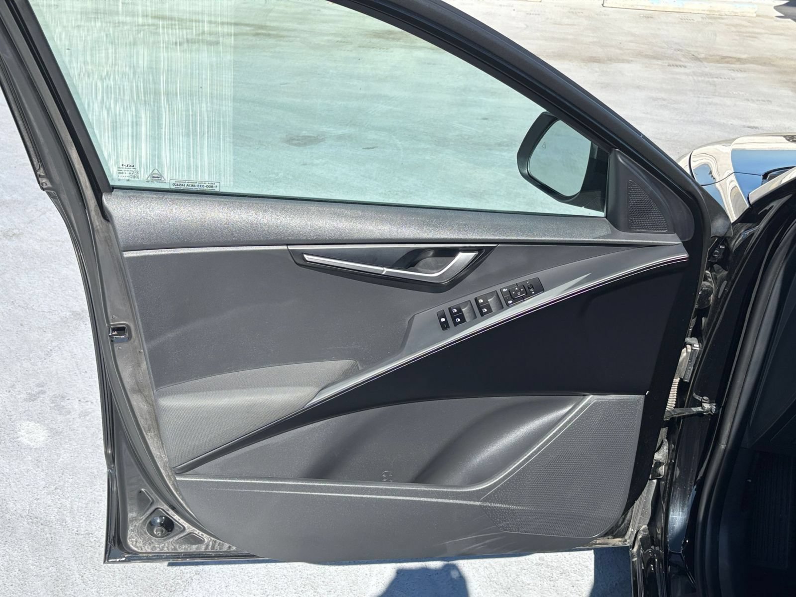 Used 2026 Kia Niro LX FWD image 18