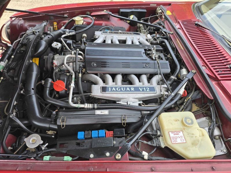 Used 1995 Jaguar XJS V12 Convertible image 25