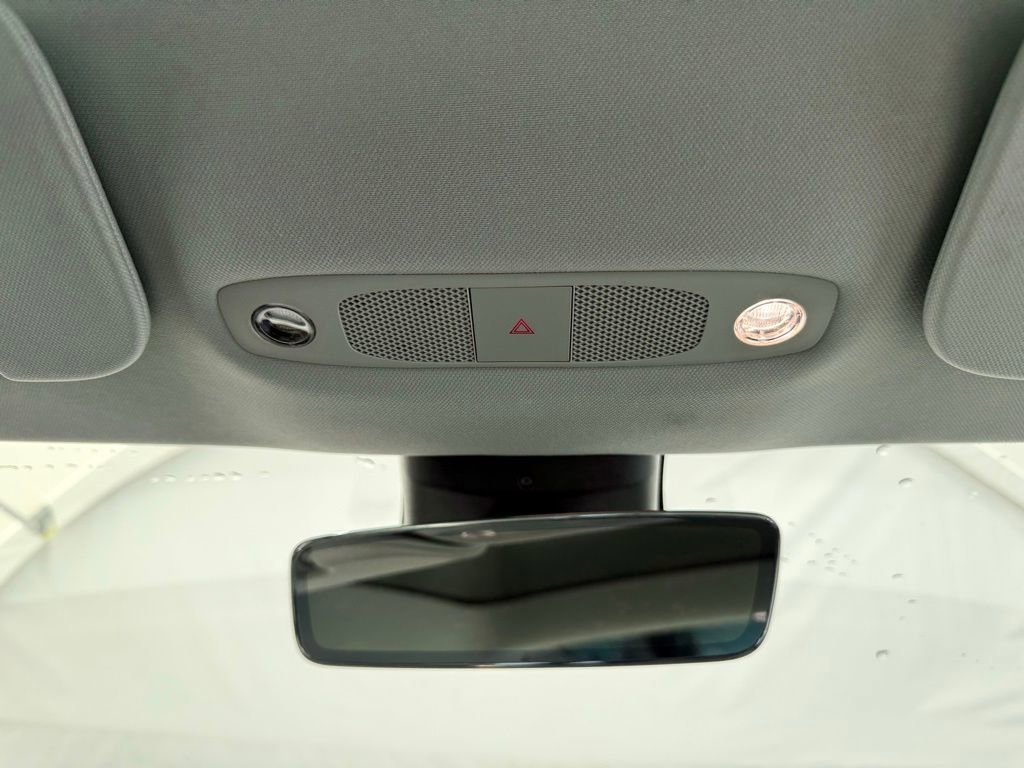 Used 2020 Tesla Model 3 Performance image 33