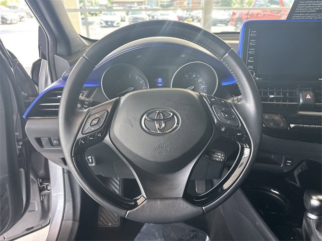 Used 2020 Toyota C-HR XLE image 27