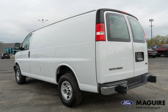 Used 2024 GMC Savana 2500 w/ Driver Convenience Package RWD image 8