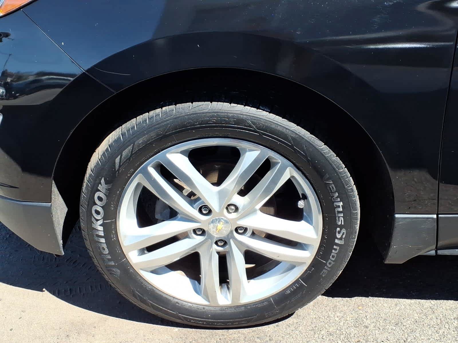 Used 2019 Chevrolet Equinox Premier AWD/4WD image 8
