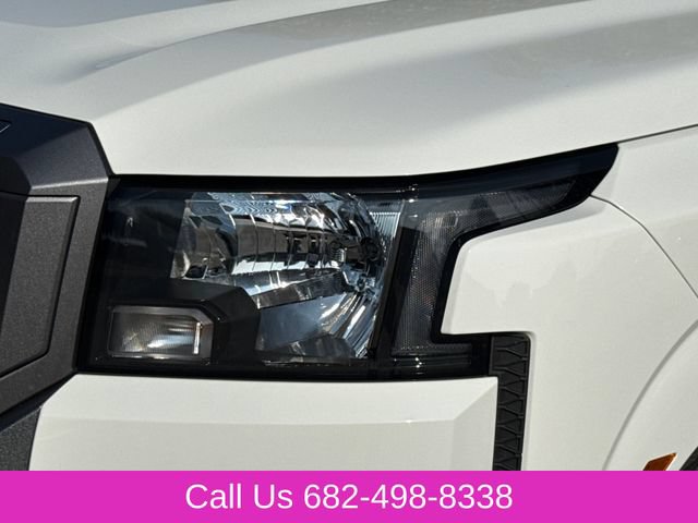 Used 2025 Nissan Frontier SV w/ Tow Package AWD/4WD image 4