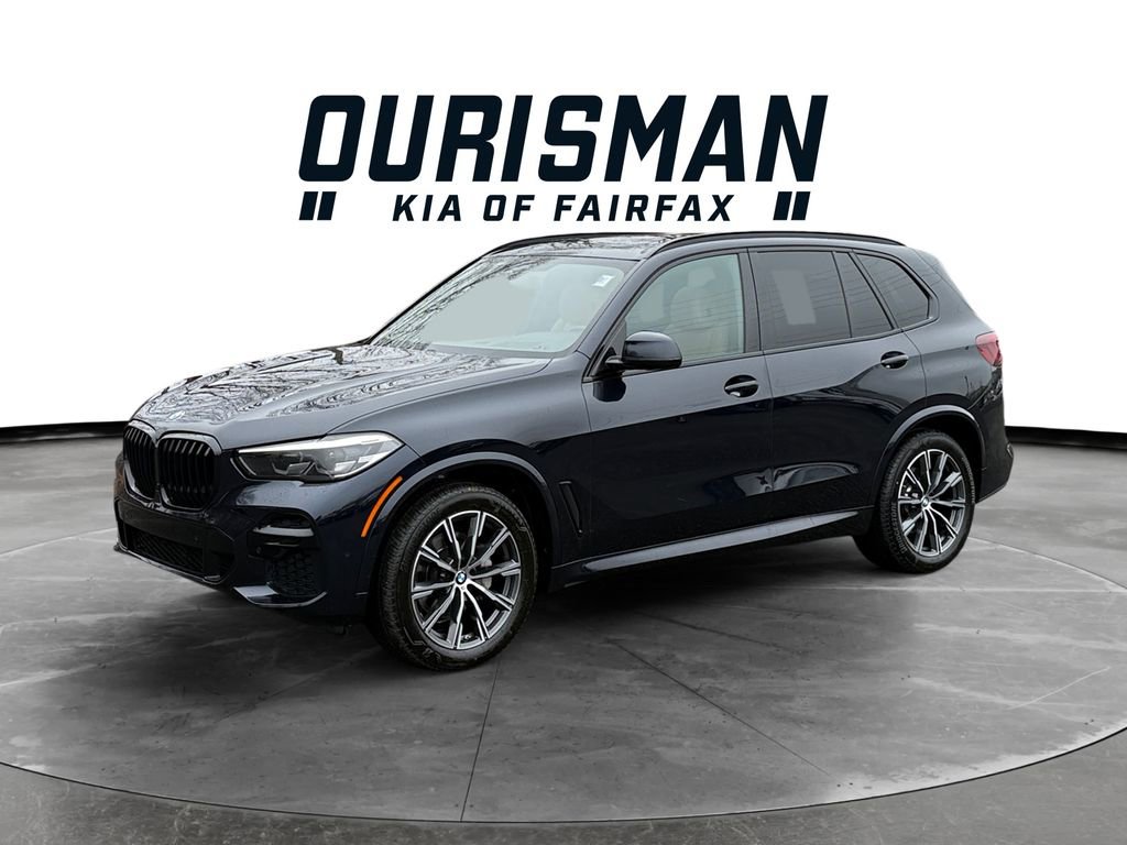 Used 2023 BMW X5 xDrive40i w/ M Sport Package image 2