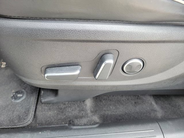 Used 2023 Hyundai Palisade SEL FWD image 18
