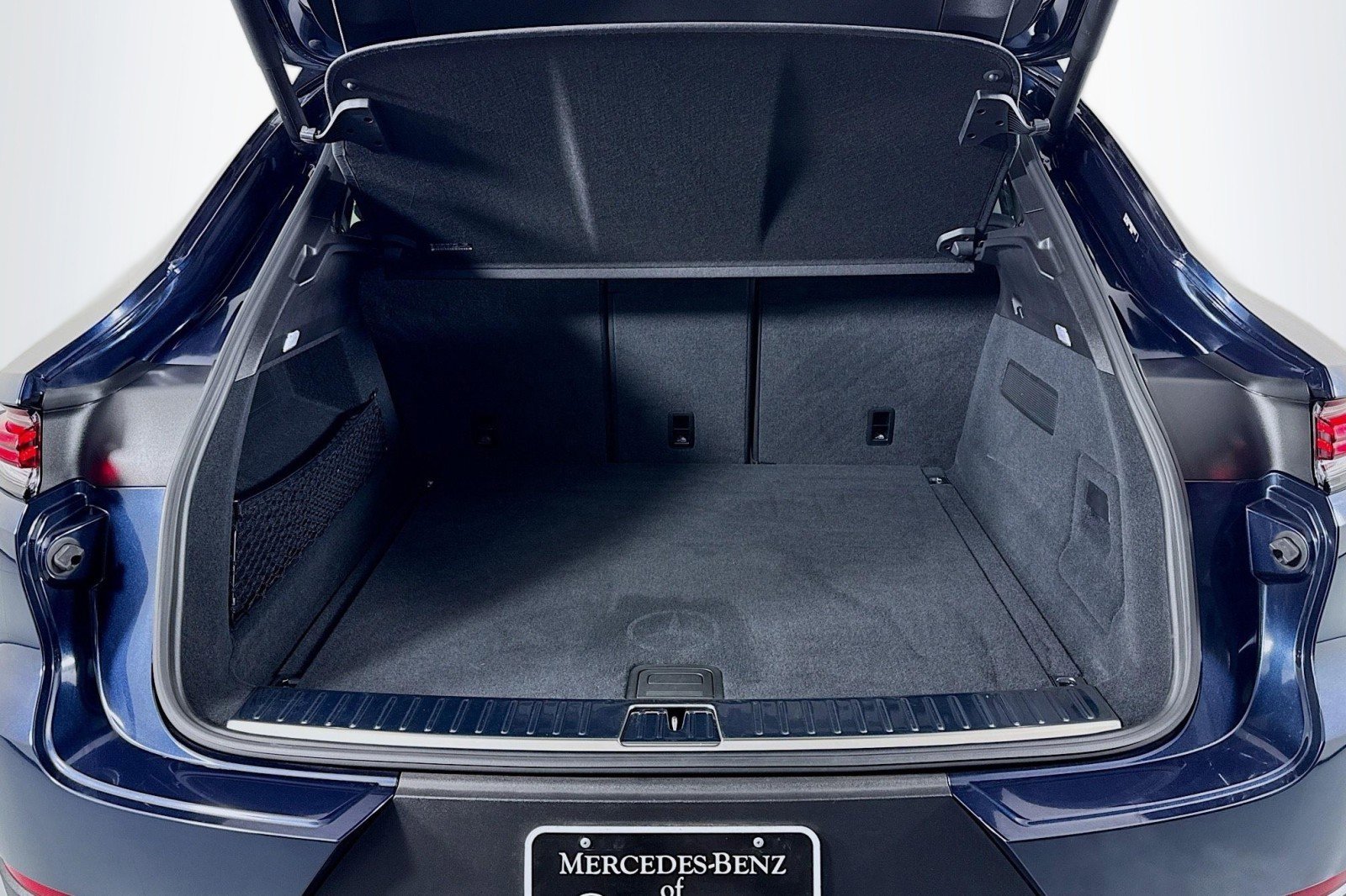 Used 2025 Porsche Cayenne Coupe image 22