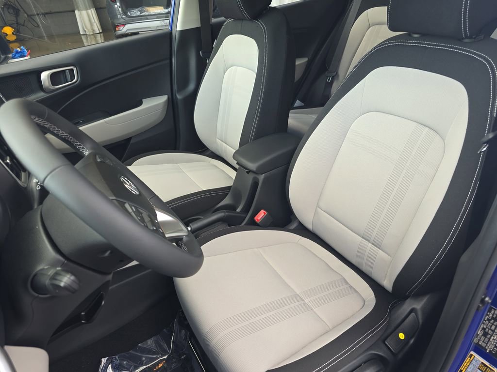 New 2026 Hyundai Venue SEL FWD image 16