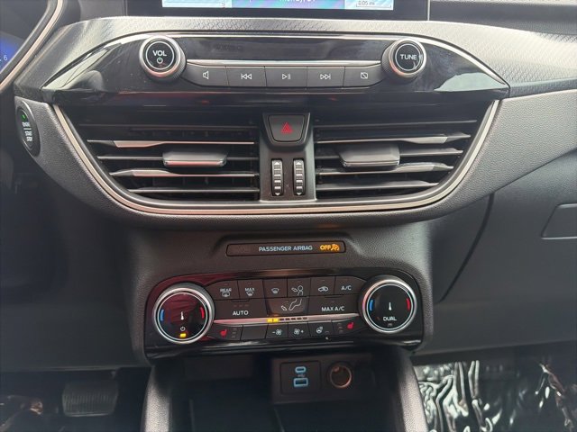 Used 2022 Ford Escape SEL w/ SEL Stealth AWD Package image 24