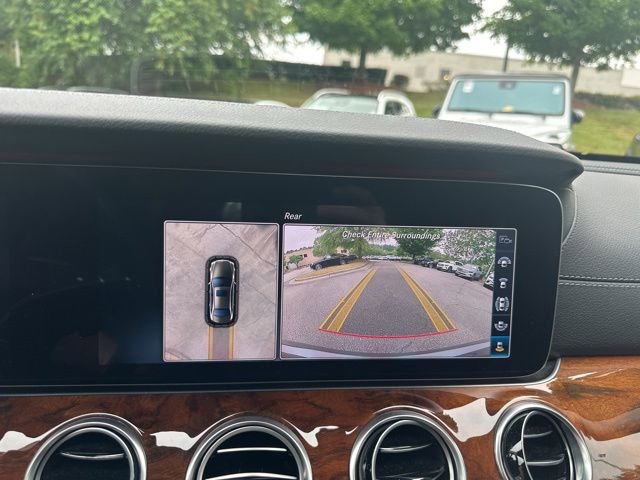 Used 2018 Mercedes-Benz E 300 image 21