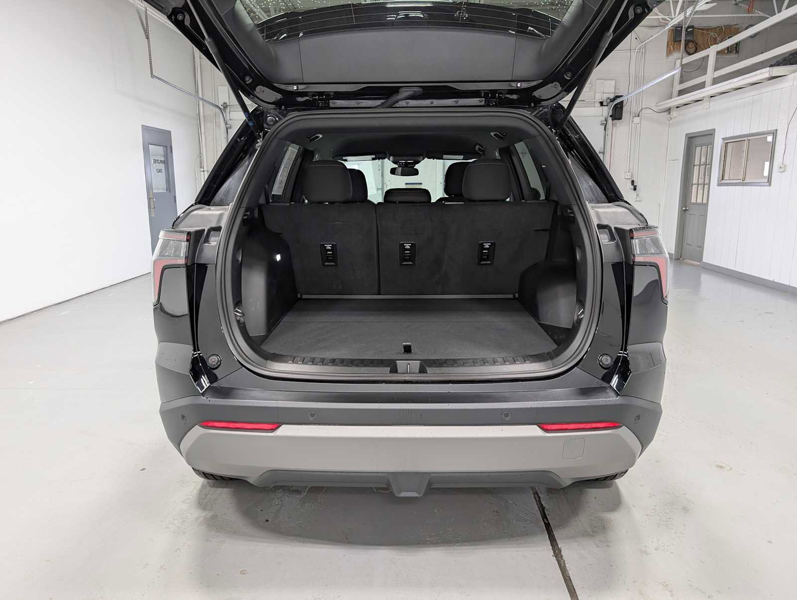 Certified 2026 Chevrolet Equinox LT image 37