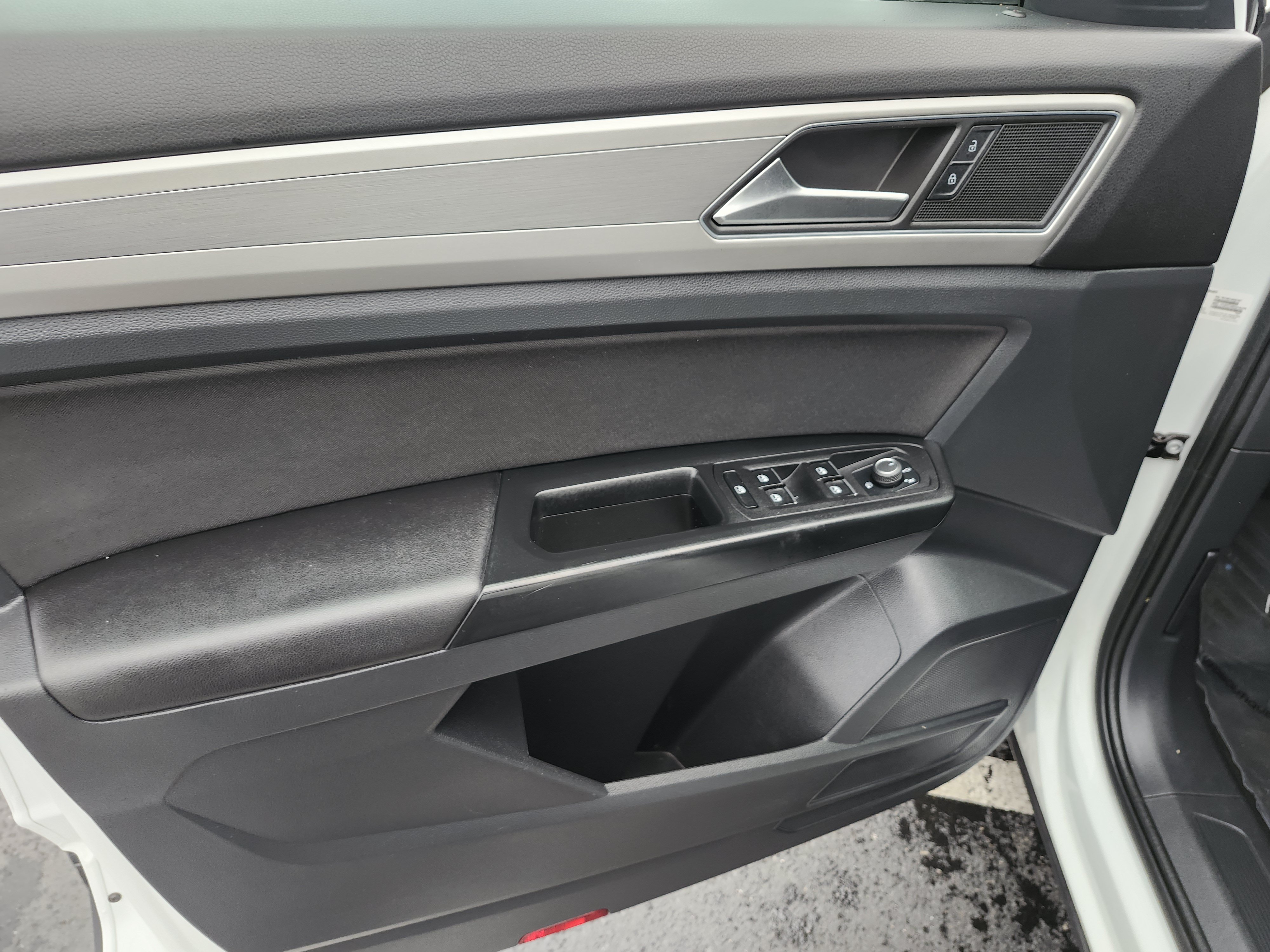 Used 2019 Volkswagen Atlas S w/ Towing Package AWD/4WD image 22