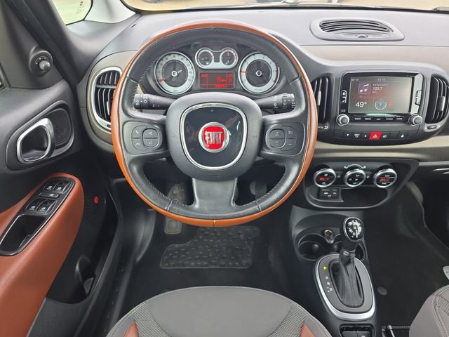 Used 2014 FIAT 500L Trekking w/ Popular Equipment Group image 19